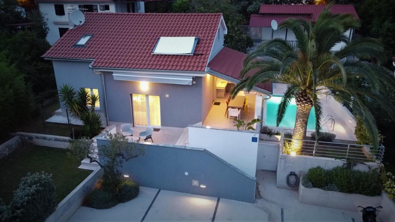 Villa Artaturi มาลีโลชินจ์ ภายนอก รูปภาพ